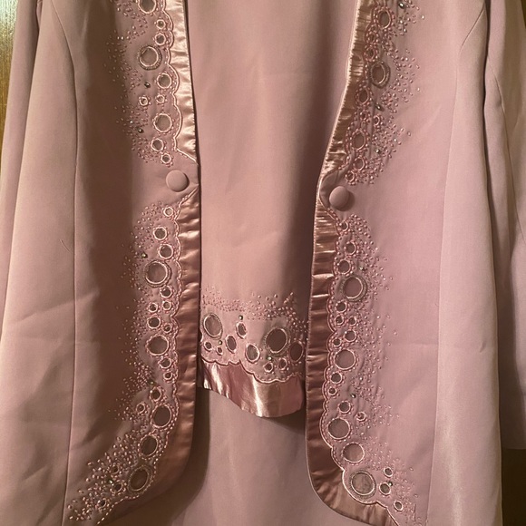Harmony New York 3-PC Skirt Suit Embroidery, Rhinestone, Size 10, Lilac - Picture 5 of 11